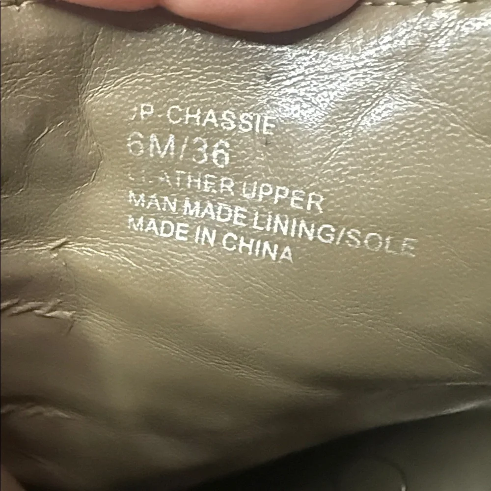 Sold Jessica Simpson Taupe Suede Ankle Booties size 6 - Picture 3 of 8